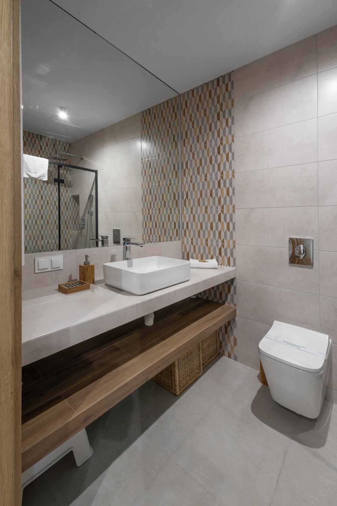 Gold Apartments Cicha 12 - Centrum - Dwie Sypialnie I Parking Krynica-Zdrój Exterior foto